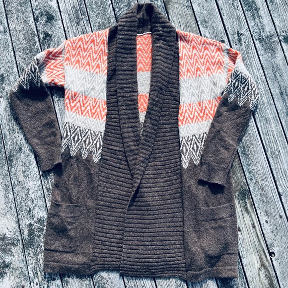 Wool Shawl Collar Cardigan - Picture 6 of 7